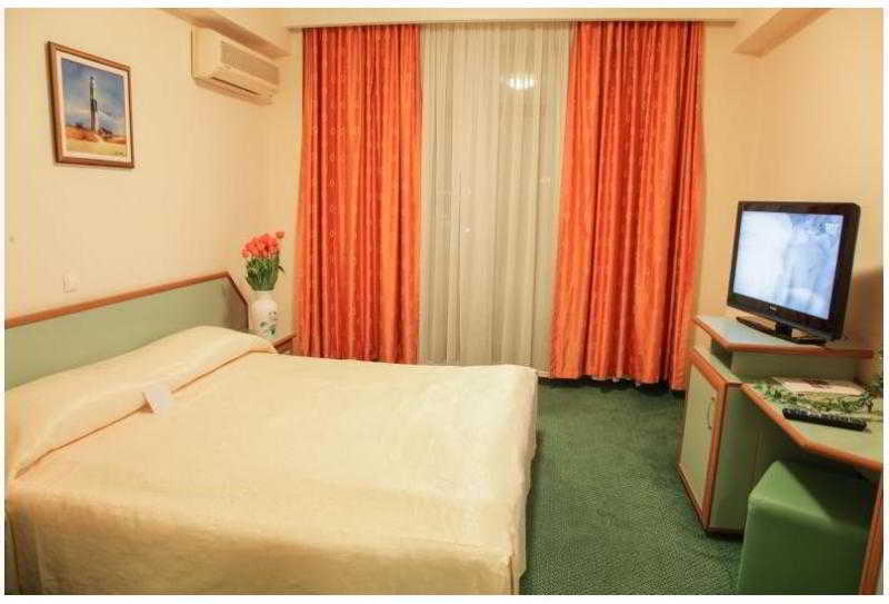 Hotel Oxford Mamaia Exteriör bild