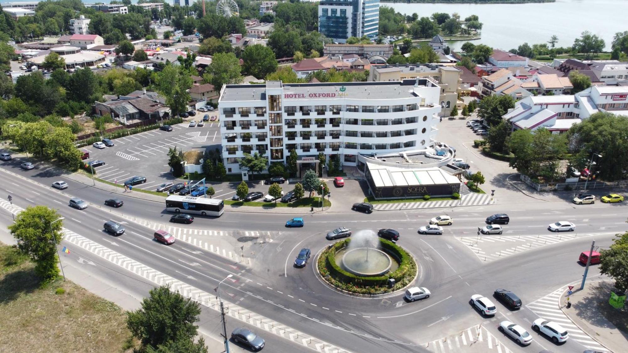 Hotel Oxford Mamaia Exteriör bild
